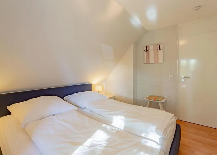 Semesterbostad Haus Strandruhe